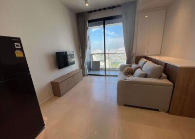 1 bed Condo in The Lofts Silom Silom Sub District C017128