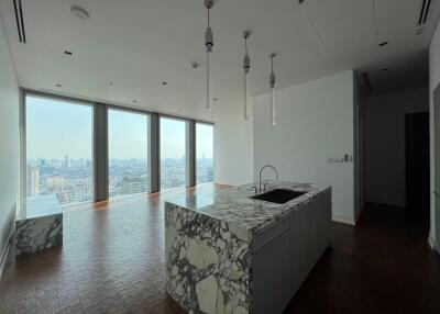 2 bed Condo in The Ritz-Carlton Residences at MahaNakhon Bang Rak District C017122