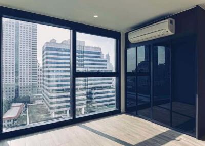 2 bed Condo in The Lofts Silom Silom Sub District C017118