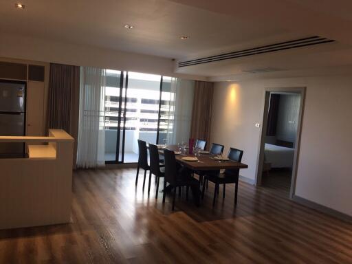 3 bed Condo in Villa Bajaj Khlong Toei Nuea Sub District C017114