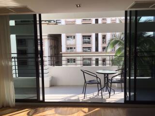 2 bed Condo in Villa Bajaj Khlong Toei Nuea Sub District C017110