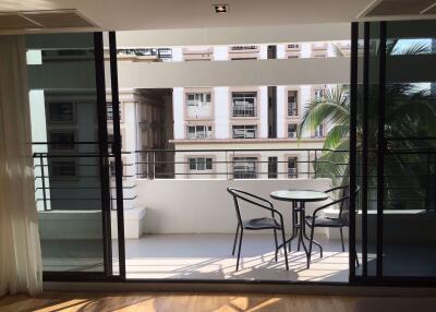 2 bed Condo in Villa Bajaj Khlong Toei Nuea Sub District C017110