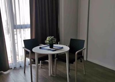 2 bed Condo in The Lofts Silom Silom Sub District C017085