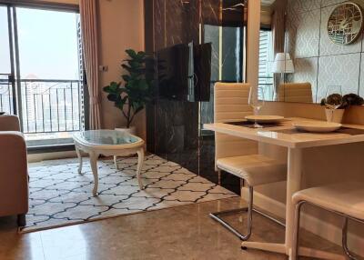 1 bed Condo in The Crest Sukhumvit 34 Khlongtan Sub District C017084