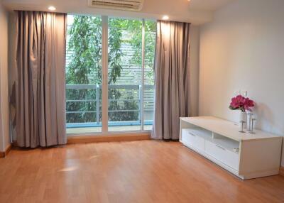2 bed Condo in The Waterford Sukhumvit 50 Phra Khanong Sub District C017079