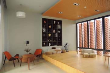 3 bed Penthouse in M Phayathai Thanonphayathai Sub District P017078