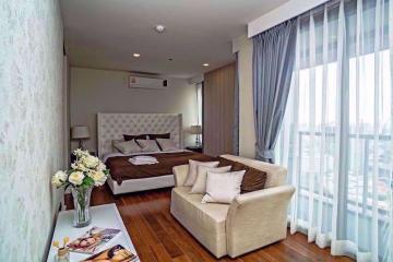 3 bed Penthouse in M Phayathai Thanonphayathai Sub District P017078