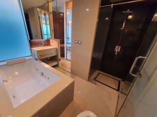 2 bed Condo in The Address Asoke Makkasan Sub District C017060