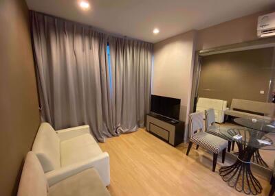 2 bed Condo in Ideo Mobi Rama 9 Huai Khwang Sub District C017048