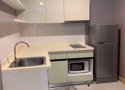 2 bed Condo in The President Sukhumvit Bangchak Sub District C017045