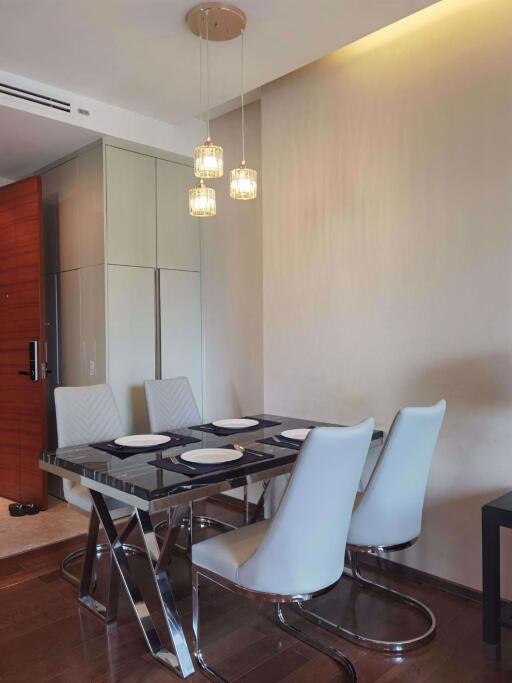 2 bed Condo in The Address Sukhumvit 28 Khlongtan Sub District C017038