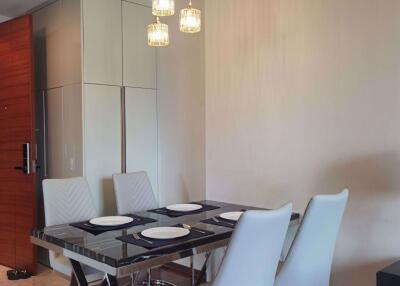 2 bed Condo in The Address Sukhumvit 28 Khlongtan Sub District C017038