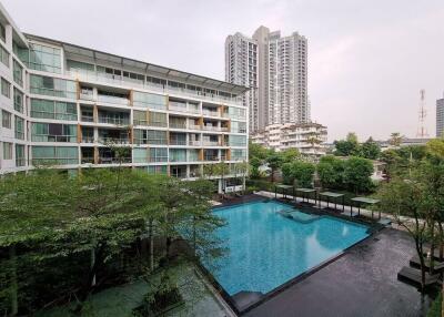 3 bed Condo in Ficus Lane Phra Khanong Sub District C017021