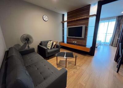 1 bed Condo in Silom Grand Terrace Silom Sub District C016998