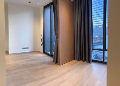 1 bed Condo in Ashton Silom Suriyawong Sub District C016984