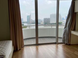 3 bed Condo in Supakarn Condominium Khlong Ton Sai Sub District C016978