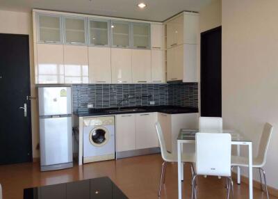 1 bed Condo in Baan Klang Krung Siam-Pathumwan Thanonphetchaburi Sub District C016973