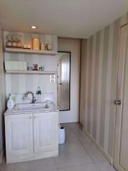 1 bed Condo in Riverside Tower Bangkhlo Sub District C016967