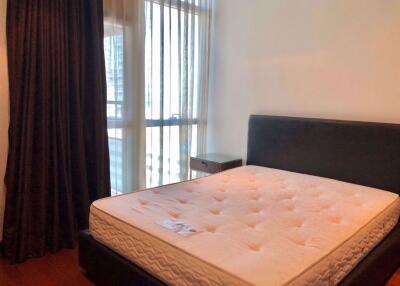 3 bed Condo in Athenee Residence Lumphini Sub District C016944