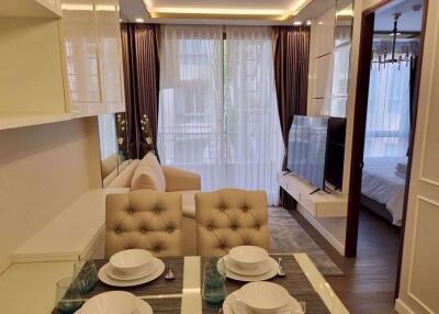 1 bed Condo in Amaranta Residence Huai Khwang Sub District C016943