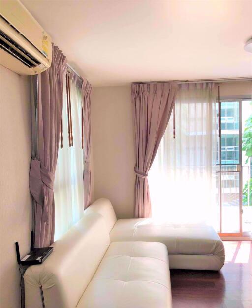 2 bed Condo in The Clover Khlong Tan Nuea Sub District C016898