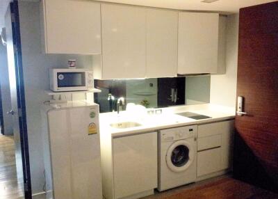 1 bed Condo in Quad Silom Silom Sub District C016885