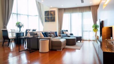 3 bed Duplex in Bright Sukhumvit 24 Khlongtan Sub District D016884