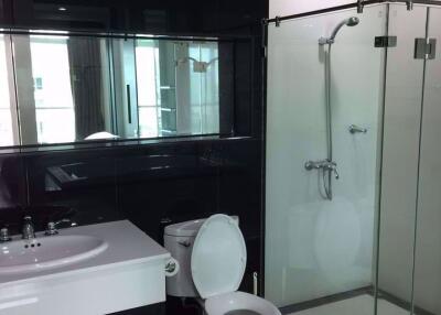 1 bed Condo in The Address Chidlom Lumphini Sub District C016855