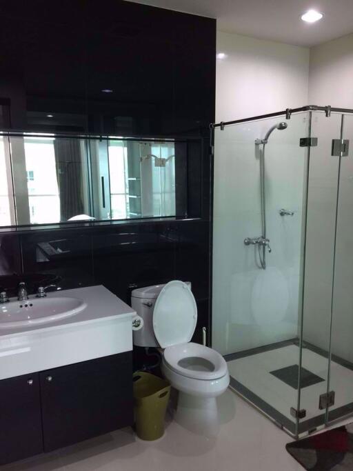 1 bed Condo in The Address Chidlom Lumphini Sub District C016855