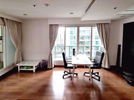 1 bed Condo in The Address Chidlom Lumphini Sub District C016855