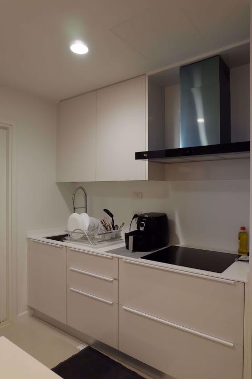 1 bed Condo in Silom Suite Silom Sub District C016850