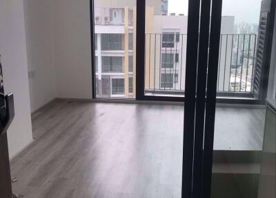 1 bed Duplex in Ideo Mobi Asoke Bangkapi Sub District D016837