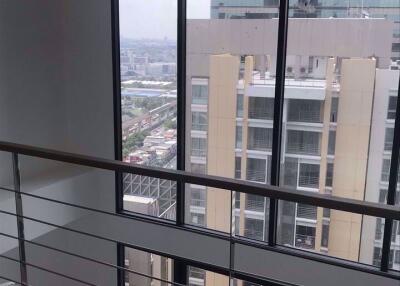 1 bed Duplex in Ideo Mobi Asoke Bangkapi Sub District D016837