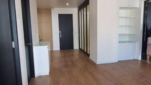 2 bed Condo in CitiSmart Sukhumvit 18 Khlongtoei Sub District C016825