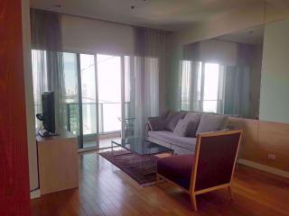 2 bed Condo in Millennium Residence Khlongtoei Sub District C016807