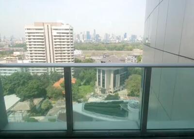 2 bed Condo in Millennium Residence Khlongtoei Sub District C016807