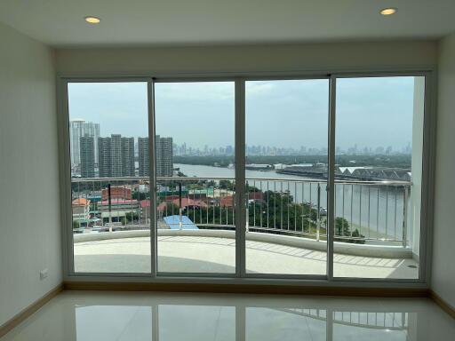 2 bed Condo in Supalai Riva Grande Yan Nawa District C016806