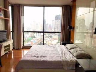 2 bed Condo in The Address Sukhumvit 28 Khlongtan Sub District C016802