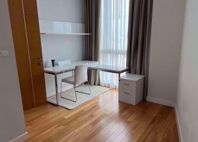 2 bed Condo in Millennium Residence Khlongtoei Sub District C016772
