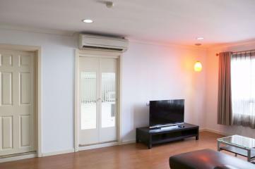 2 bed Condo in Lumpini Suite Sukhumvit 41 Khlong Tan Nuea Sub District C016769