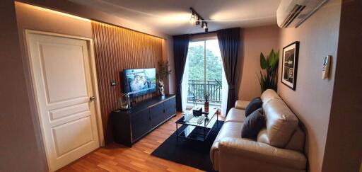 2 bed Condo in Sathorn Plus - By The Garden Chong Nonsi Sub District C016756