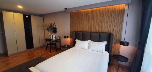 2 bed Condo in Sathorn Plus - By The Garden Chong Nonsi Sub District C016756