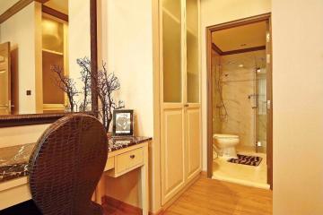 1 bed Condo in The Reserve - Kasemsan 3 Wang Mai Sub District C016751