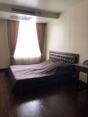 3 bed Condo in Elephant Tower Chatuchak District C016749