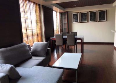 3 bed Condo in Elephant Tower Chatuchak District C016749