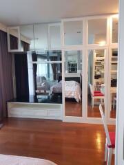 Studio bed Condo in The Address Chidlom Lumphini Sub District C016747