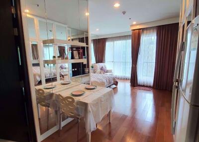 Studio bed Condo in The Address Chidlom Lumphini Sub District C016747