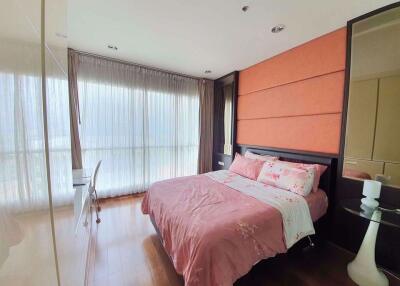 1 bed Condo in The Address Chidlom Lumphini Sub District C016746