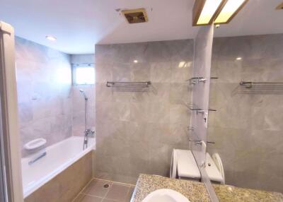 2 bed Condo in The Peony Chong Nonsi Sub District C016740