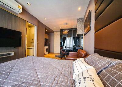 Studio bed Condo in Park Origin Phromphong Khlongtan Sub District C016735